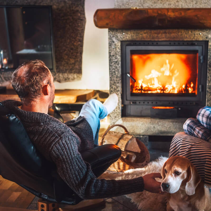 Ouest Ramonage - Famille - Ramonage cheminée poêle chaudière
